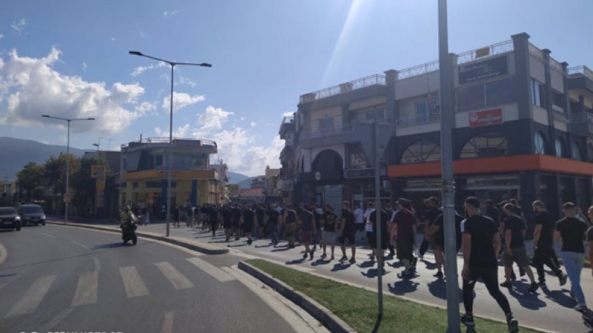 Ένταση στο Βόλο με οπαδούς της ΑΕΚ και την Αστυνομία