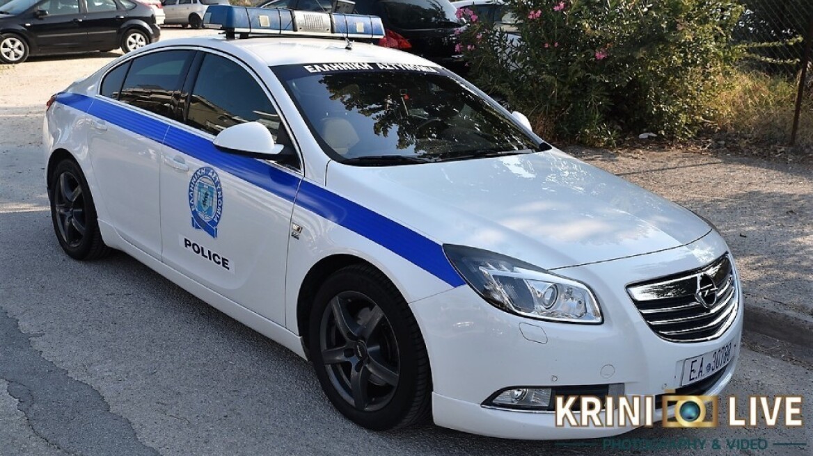 Δώρισαν περιπολικό "λιμουζίνα" στην ΕΛ.ΑΣ.