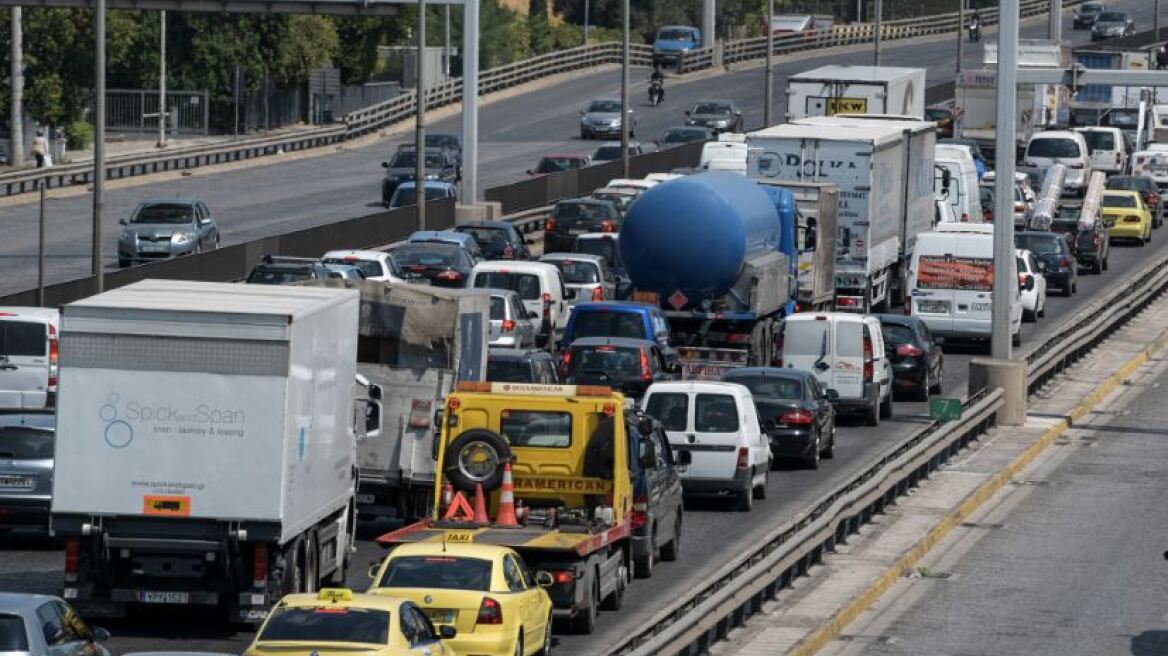 Κίνηση στους δρόμους: Μποτιλιάρισμα στον Κηφισό - Live η κίνηση τώρα