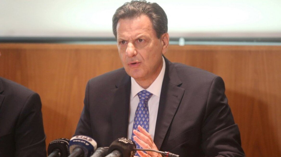 Σκυλακάκης: «Δώρο» μέρος της επιστρεπτέας προκαταβολής εάν επιβληθεί τοπικό lockdown