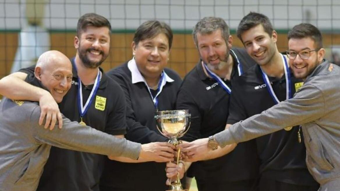 «Έφυγε» από κορωνοϊό ο έφορος του βόλεϊ του Άρη