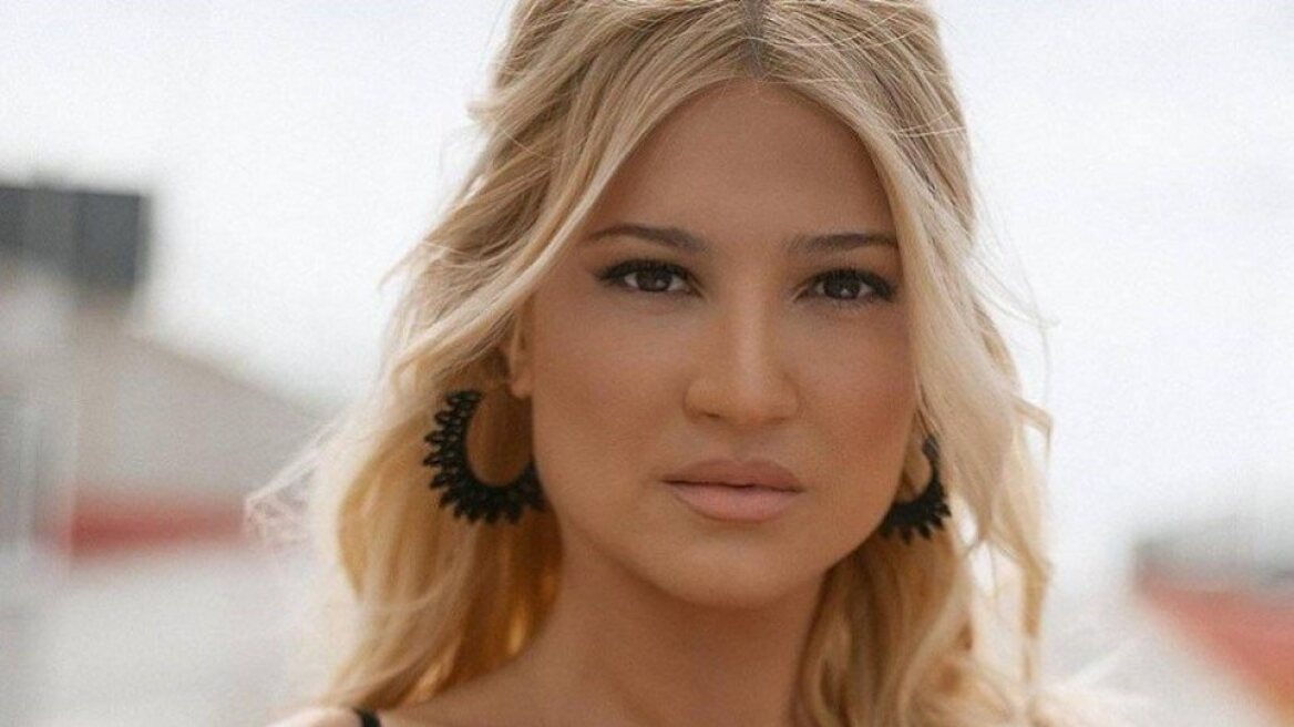 Φαίη Σκορδά: Σοκαρίστηκα όταν έμαθα ότι έχω κορωνοϊό