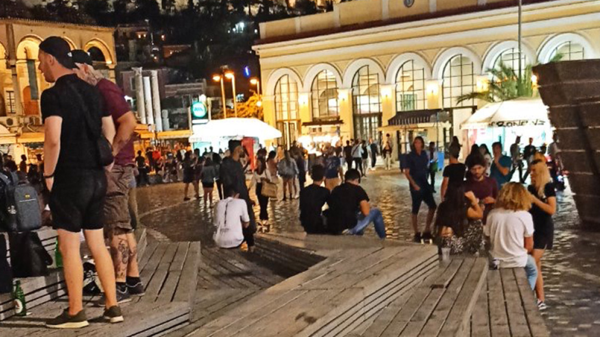 Κορωνοϊ'ος: Μεγάλη επιχείρηση της ΕΛΑΣ στις γεμάτες πλατείες της Αθήνας