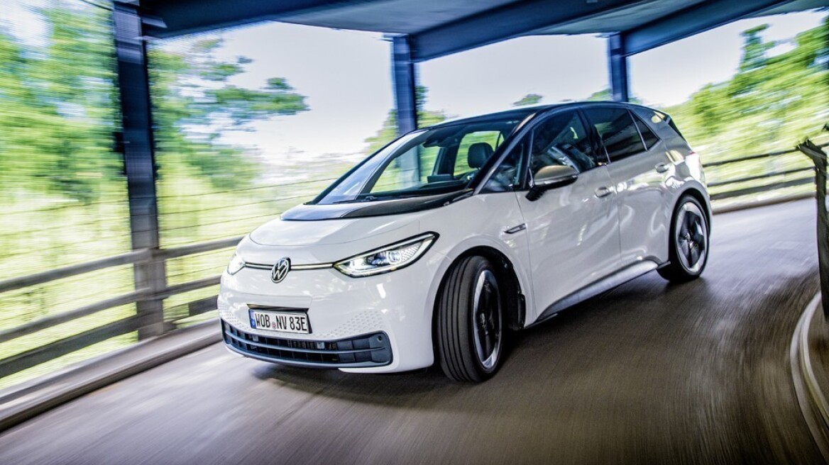 Δοκιμή: Στα χέρια μας το ηλεκτρικό Volkswagen ID.3 - Πόσο κοστίζει με επιδότηση;