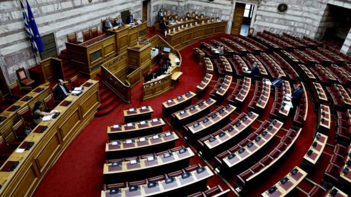Κορωνοϊός: Κρούσμα στη Βουλή