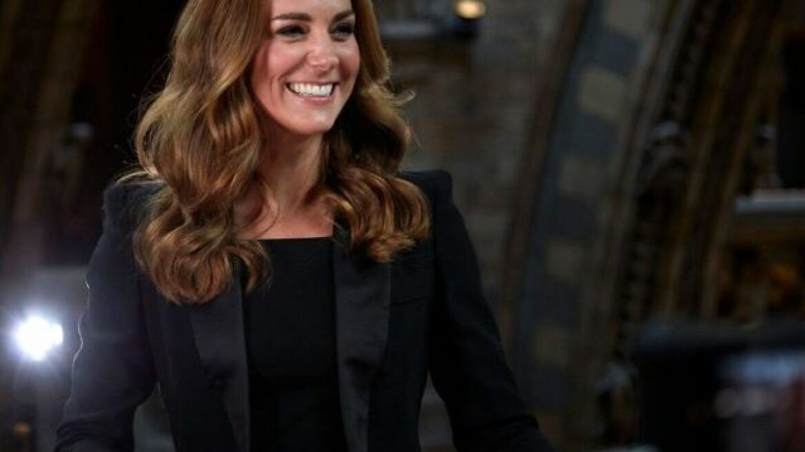 Πώς η Kate Middleton έσπασε το βασιλικό πρωτόκολλο με την τελευταία της εμφάνιση