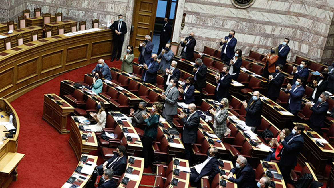 ΣΥΡΙΖΑ: «Η κυβέρνηση να αποσύρει το νομοσχέδιο Κεραμέως που υποβαθμίζει τα ΑΕΙ»