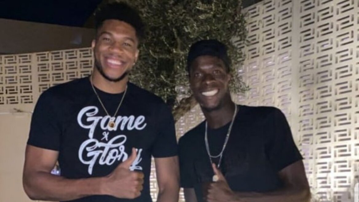 Ο Παπέ Σισέ συνάντησε τον Γιάννη Αντετοκούνμπο 