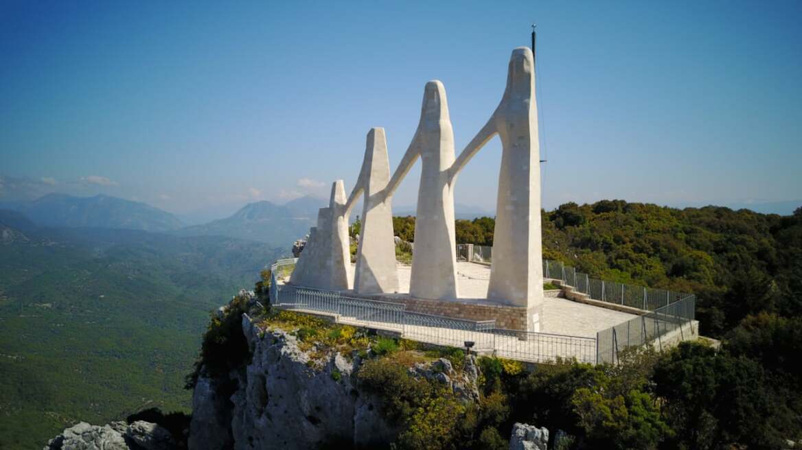 Αίτημα για κατασκευή αναβατορίου στον ιερό βράχο του Ζαλόγγου 