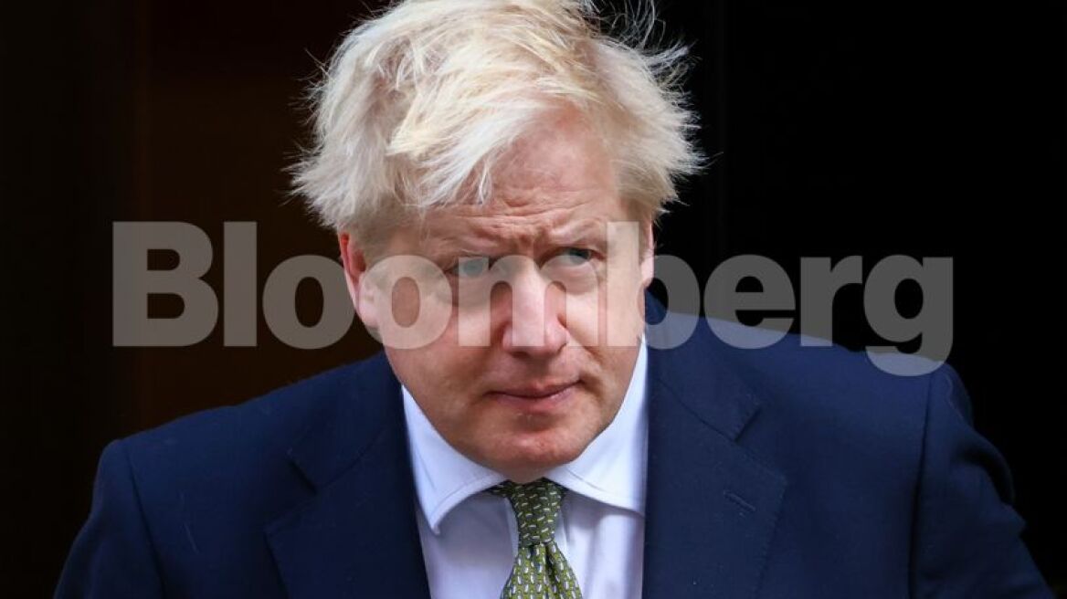 «Ανταρσία» στους Τόρις για το lockdown: 50 βουλευτές κατά του Μπόρις Τζόνσον