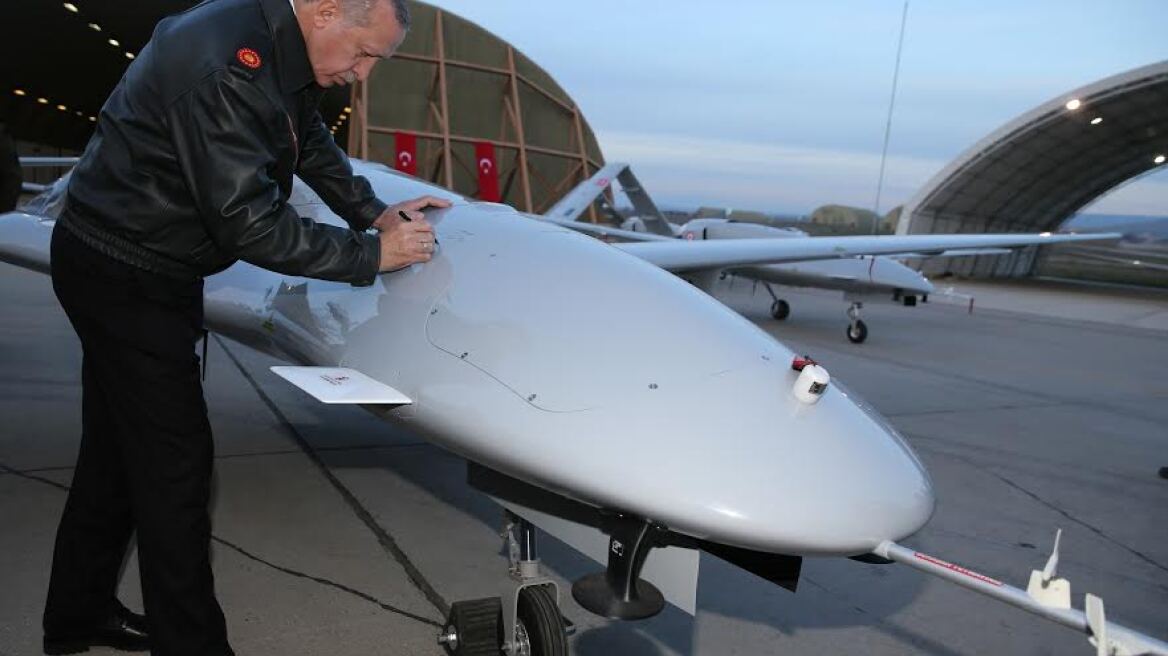 Τα drones του Ερντογάν μένουν από… κινητήρα
