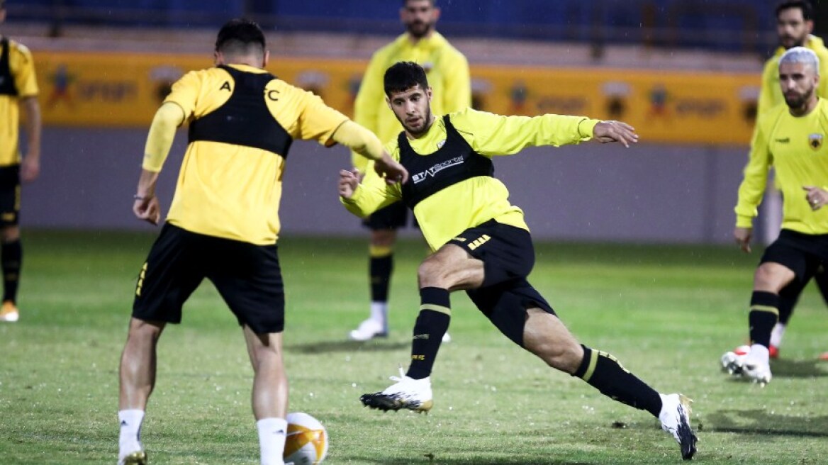 Η τελευταία προπόνηση της ΑΕΚ πριν τη Λέστερ 