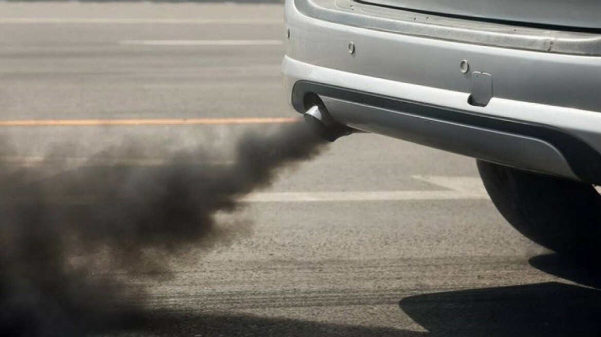 "Μπλόκο" στα παράνομα ντίζελ σε Αθήνα & Θεσσαλονίκη 