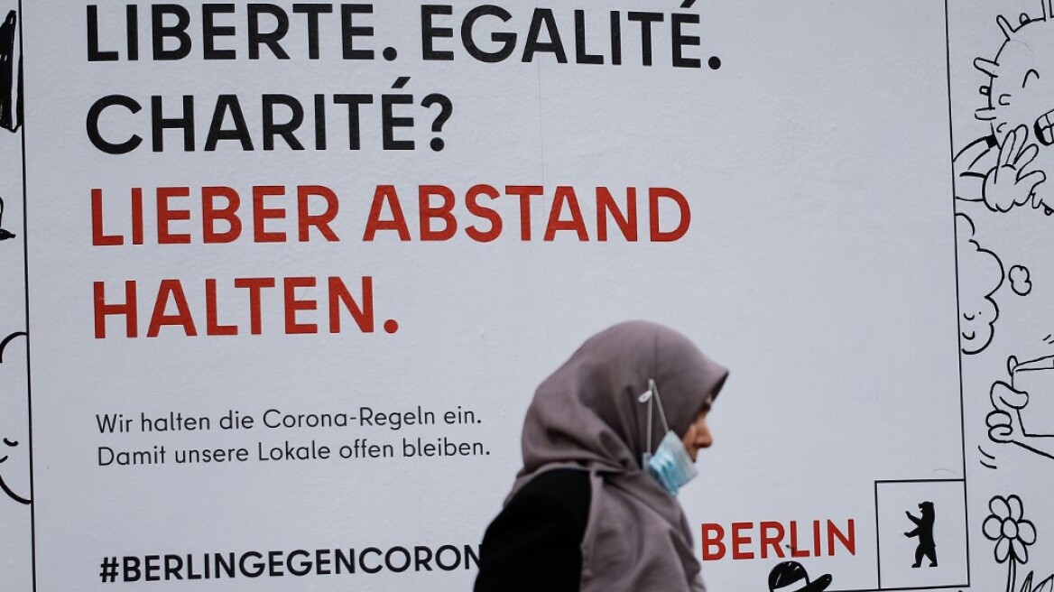 Κορωνοϊός - Γερμανία: Σχεδόν 600 θάνατοι από Covid-19 το τελευταίο 24ωρο