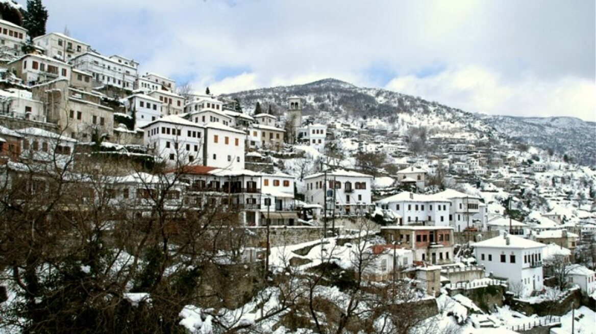 Το lockdown καλά κρατεί... όπως και η πληρότητα στους χειμερινούς προορισμούς για τα Χριστούγεννα