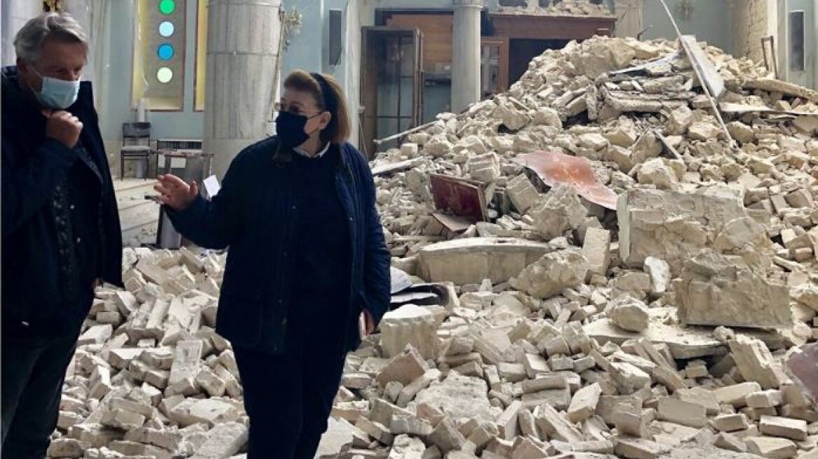 Λίνα Μενδώνη: Αναστρέψιμες οι ζημιές από τον σεισμό της Σάμου σε μουσεία και αρχαιολογικούς χώρους 