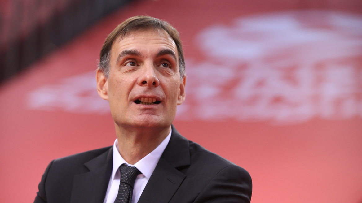 Μπαρτζώκας: «Η μεγαλύτερη παγίδα είναι να κοιτάξουμε την θέση της Άλμπα στην βαθμολογία»