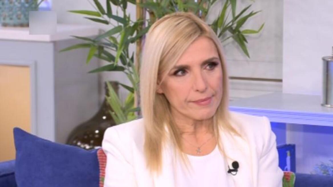 Ρένα Κουβελιώτη: Είμαι απολύτως λειτουργική, όταν παθαίνω κρίση κρατάει λίγα λεπτά