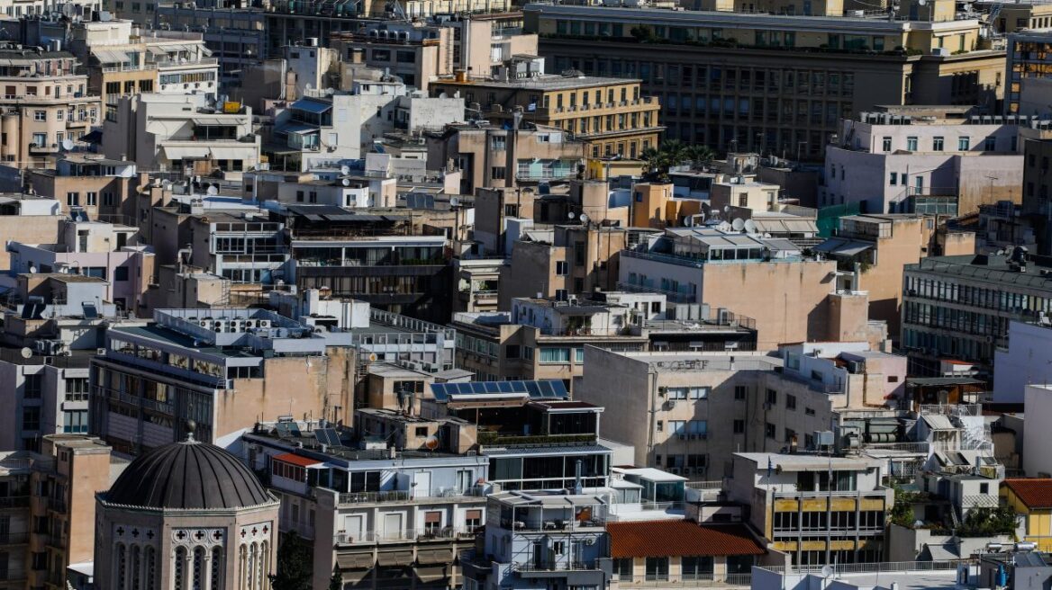 Πρόγραμμα «Γέφυρα»: Ποιοι δανειολήπτες θα «εξαιρεθούν» το 2021 από τα μορατόρια