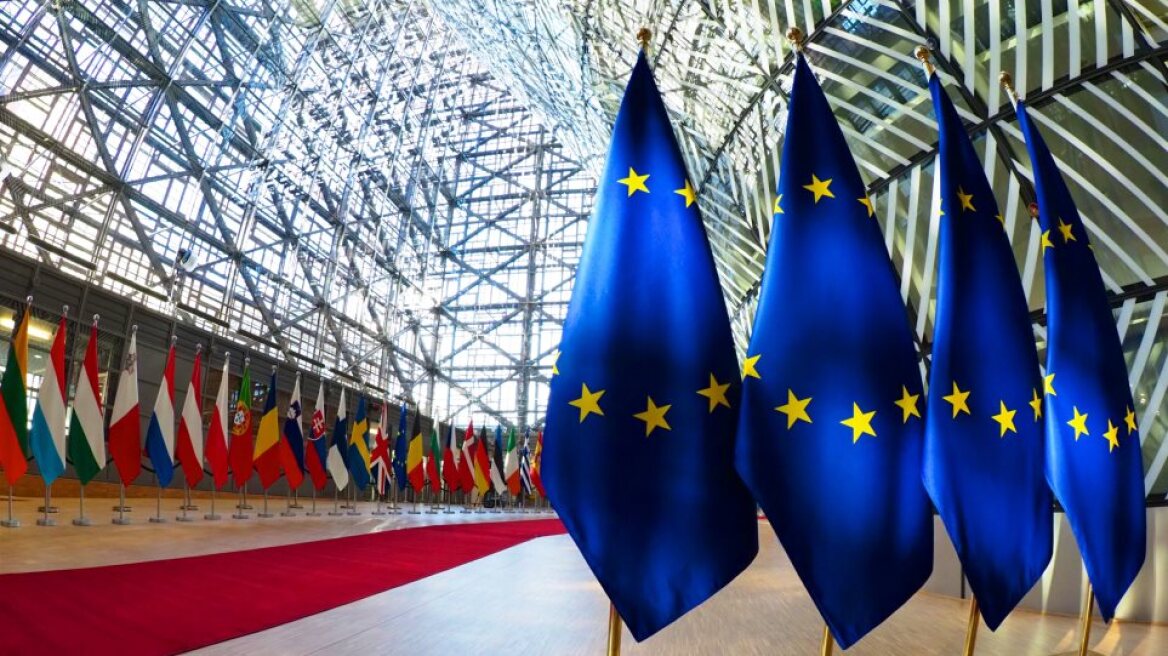 Ταμείο Ανάκαμψης: «Μπλόκο» από Ουγγαρία και Πολωνία 