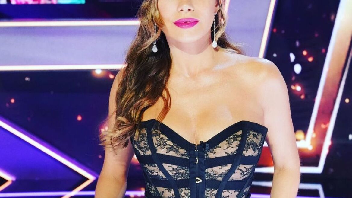 Εσείς έχετε δει τη Sofia Vergara στα '90s με ημιδιάφανο μπικίνι;