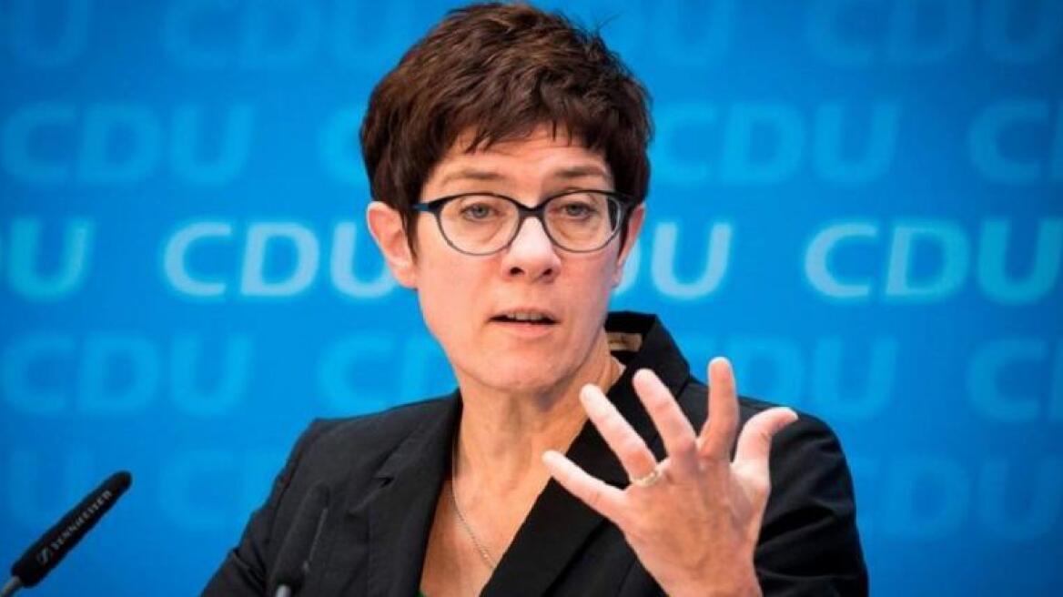 Η Γερμανία απορρίπτει την πρόταση Μακρόν: Εξακολουθούμε να χρειαζόμαστε τις ΗΠΑ και το ΝΑΤΟ