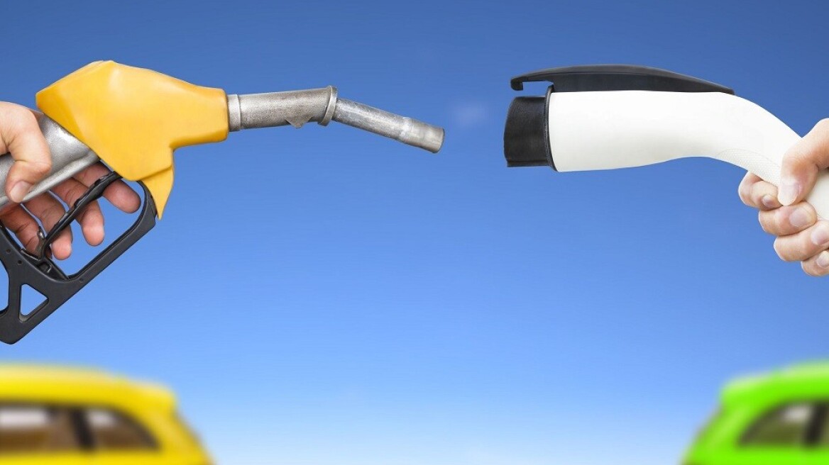 Ποιά χώρα θα απαγορεύσει την πώληση ΙΧ βενζίνης και diesel;
