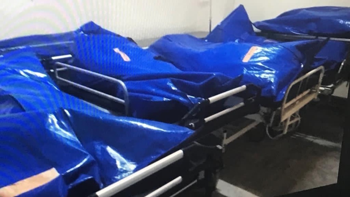 Κορωνοϊός: Σοροί νεκρών σε σακούλες εκτός ψυγείων στο νοσοκομείο Βόλου