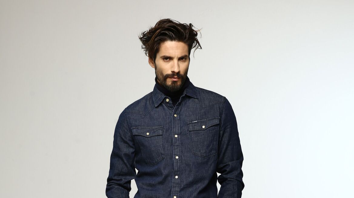Η πιο hot τάση της αντρικής μόδας στα jeans