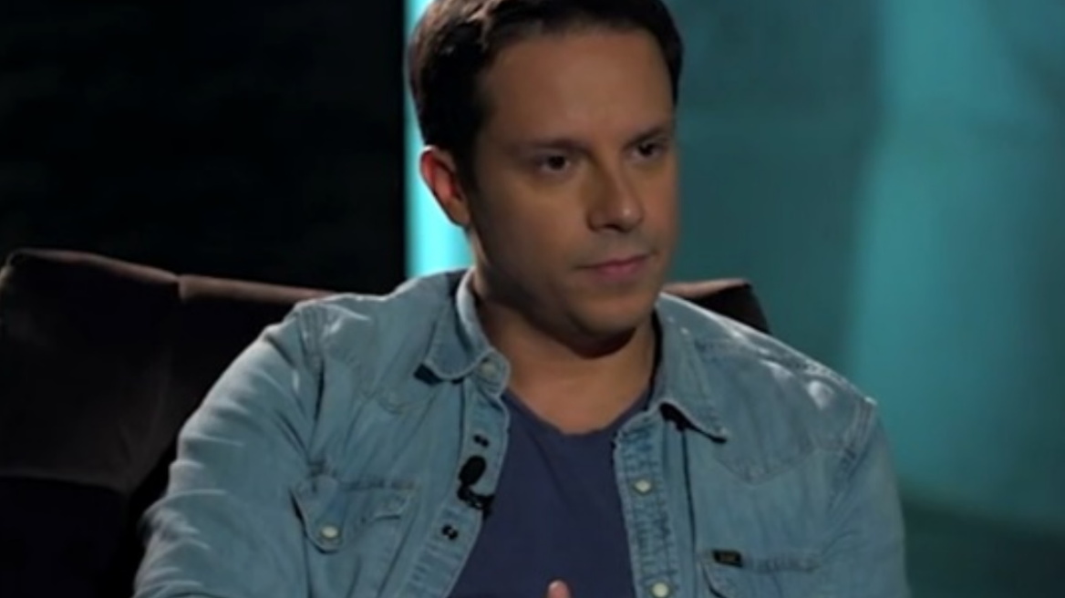 Δημήτρης Μακαλιάς: «Όταν έχασα τον αδερφό μου, σκέφτηκα να πηδήξω από τον 5ο όροφο»