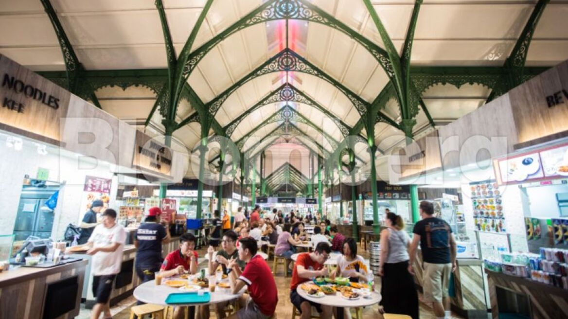 Tεχνητό κρέας: Μετά το εργαστήριο στην αγορά – Αυτή είναι η πρώτη χώρα που το σερβίρει σε εστιατόριο