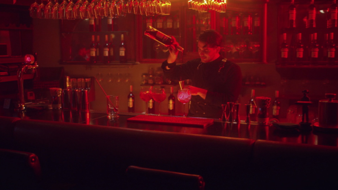 Ένα είναι το ποτό που θα συντροφεύσει τις γιορτές σας