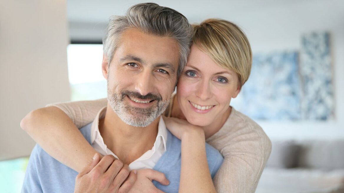 Ποια είναι η ιδανική ηλικία να βγούμε στη σύνταξη – Έρευνα απαντά