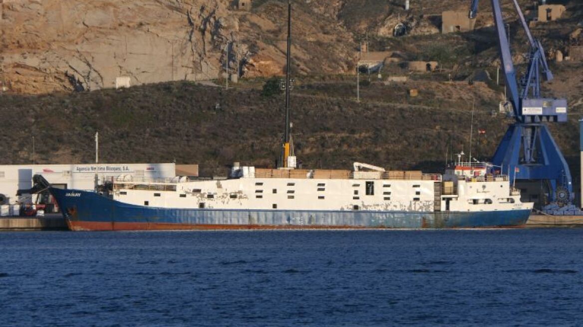 Οι δυνάμεις της ανατολικής Λιβύης ανακοίνωσαν ότι αναχαίτισαν τουρκικό πλοίο