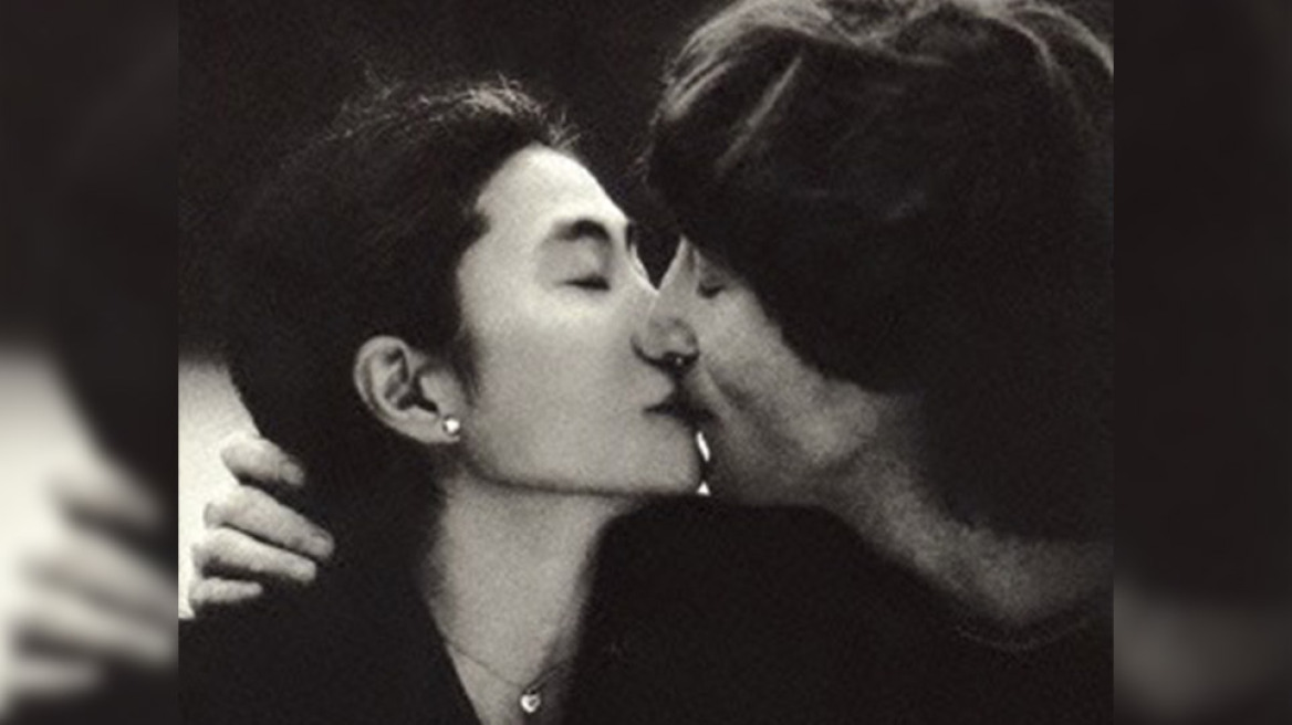 «Double Fantasy»: Στο σφυρί το άλμπουμ που υπέγραψε ο Λένον στον δολοφόνο του