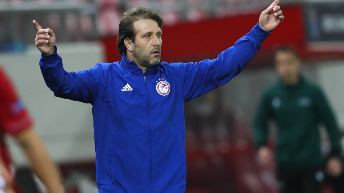 Μαρτίνς: «Ο πρόεδρος είναι δίπλα μας και περιμένει αντίδραση»