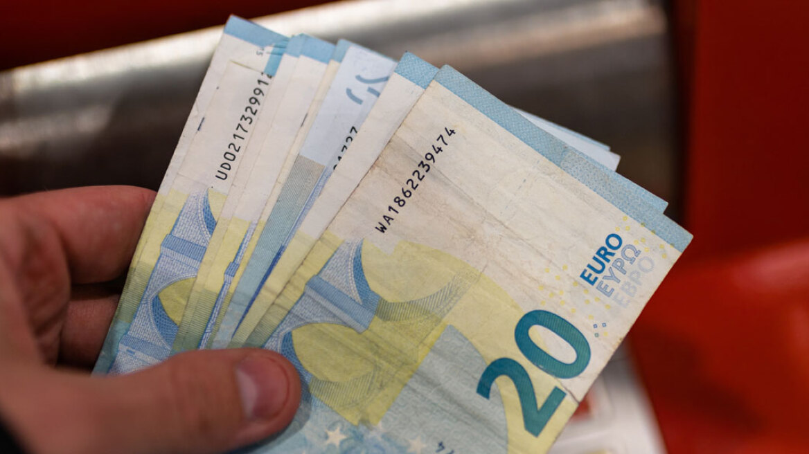 Κορωνοχρέη: Εξόφληση σε 36 άτοκες ή 72 έντοκες δόσεις - Ποιους οφειλέτες και ποιες οφειλές αφορά