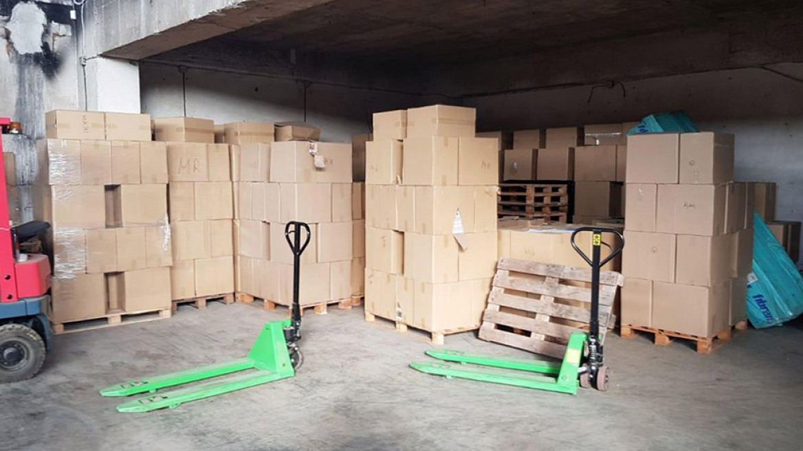 Χτύπημα της Αστυνομίας σε παράνομα εργοστάσια καπνού και τσιγάρων - Είχαν τυπογραφείο και στόλο φορτηγών