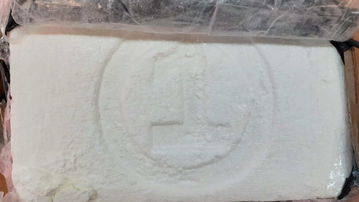 Ηλεία: Έκρυβε κοκαΐνη ακόμα και σε κουτί του Depon ο επιχειρηματίας που συνελήφθη