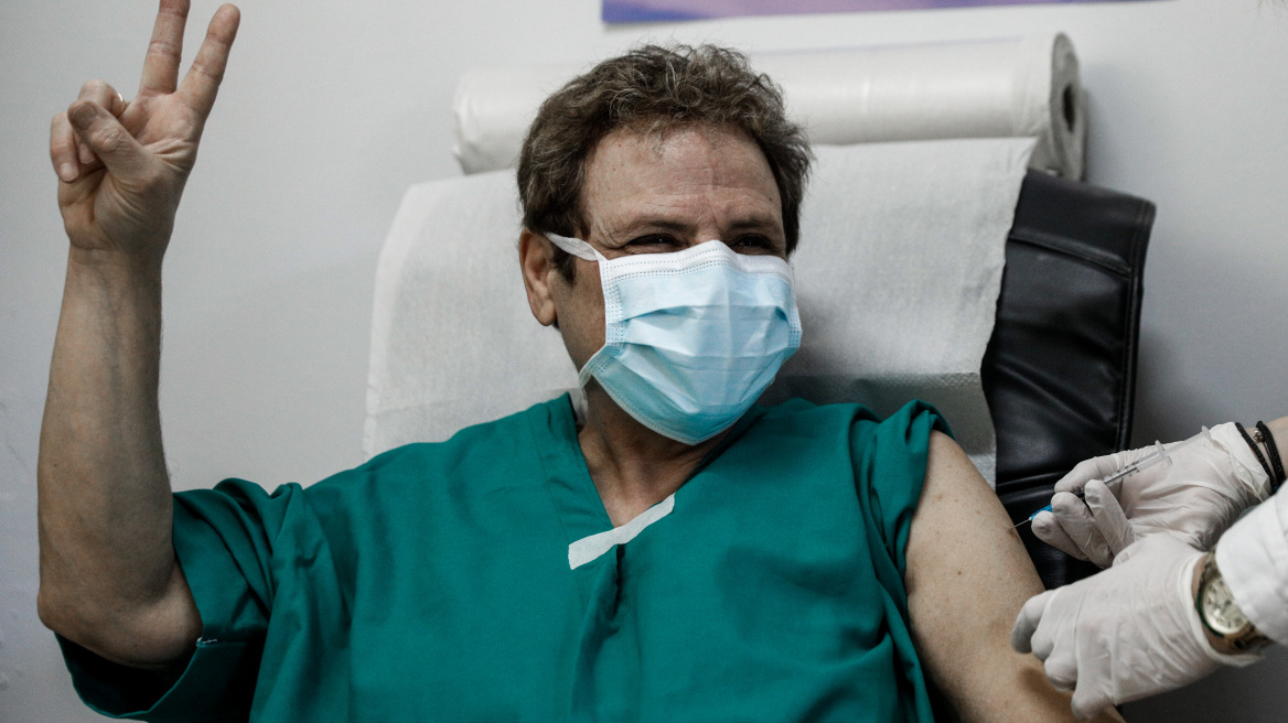 Κικίλιας: Μετά τους γιατρούς του ΕΣΥ θα εμβολιαστούν οι γιατροί του ιδιωτικού τομέα  