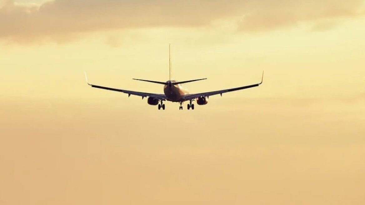 Αερομεταφορές: «Βουτιά» 84,5% της επιβατικής κίνησης το Φεβρουάριο