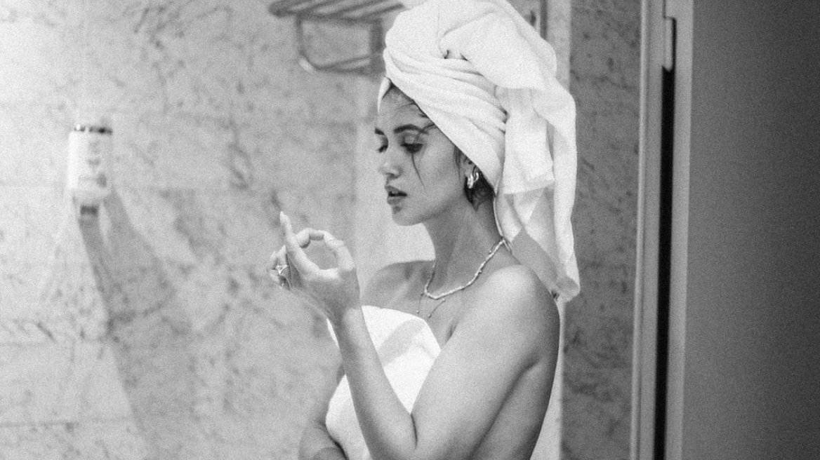 10 body scrubs που θα αφήσουν την επιδερμίδα σας απίστευτα απαλή και λαμπερή