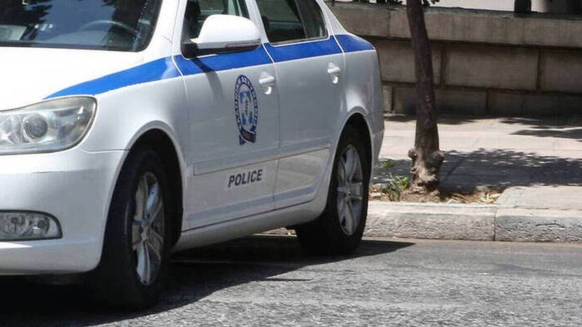 Μυτιλήνη: Συνέλαβαν τέσσερις δράστες για τρεις διαρρήξεις