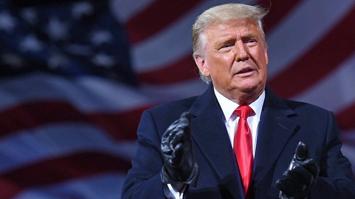 Οργή Τραμπ κατά της Γερουσίας για την ανατροπή του βέτο: Είναι αξιολύπητοι!