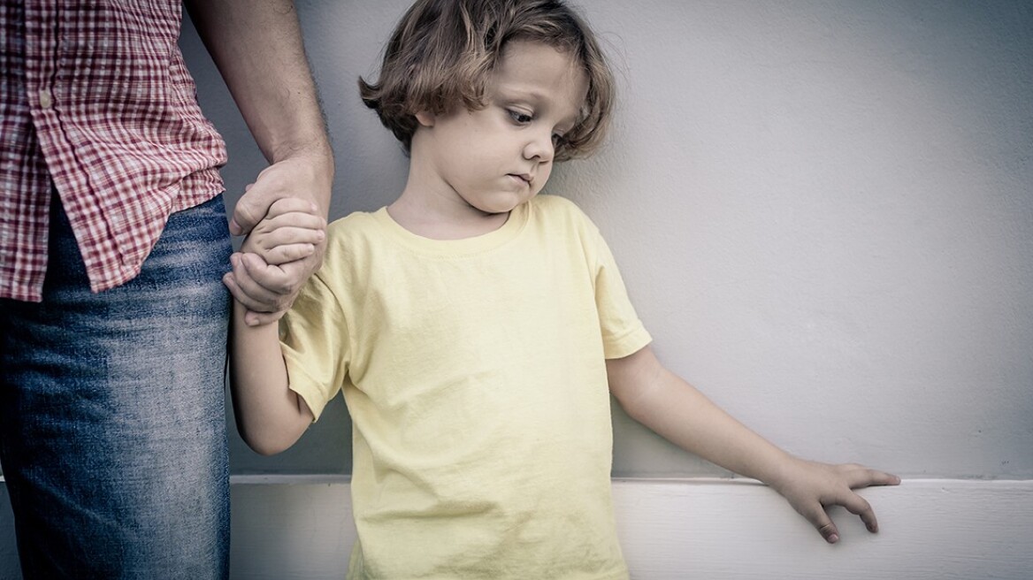 Σεξουαλική Παρενόχληση: Πώς μιλάμε για αυτό το ευαίσθητο θέμα στα παιδιά