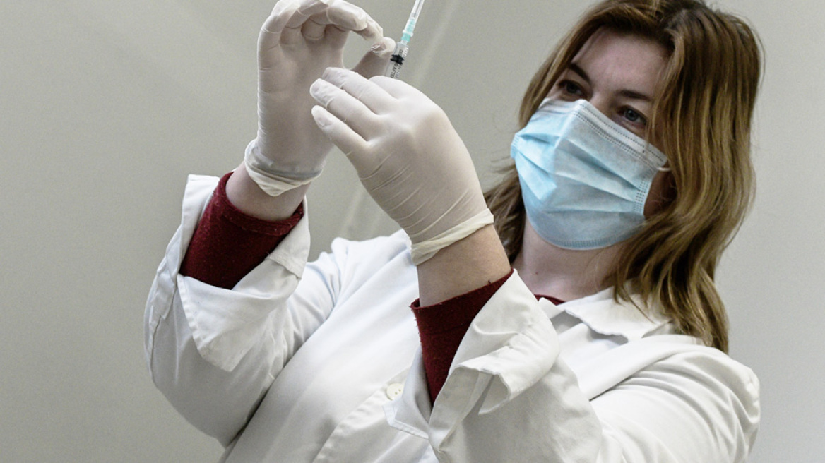 Εμβολιασμοί για τον κορωνοϊό: Σήμερα σε 42 νοσοκομεία και σε οίκους ευγηρίας