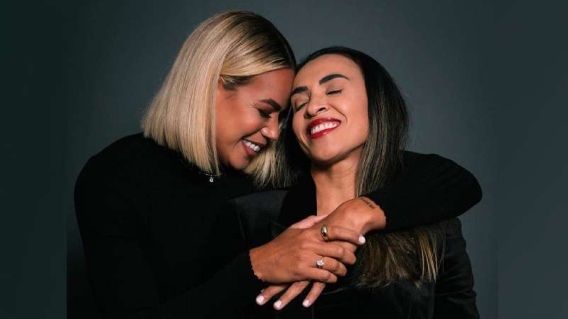 Μάρτα Βιέιρα: Η «Βασίλισσα» του γυναικείου ποδοσφαίρου παντρεύεται συμπαίκτριά της