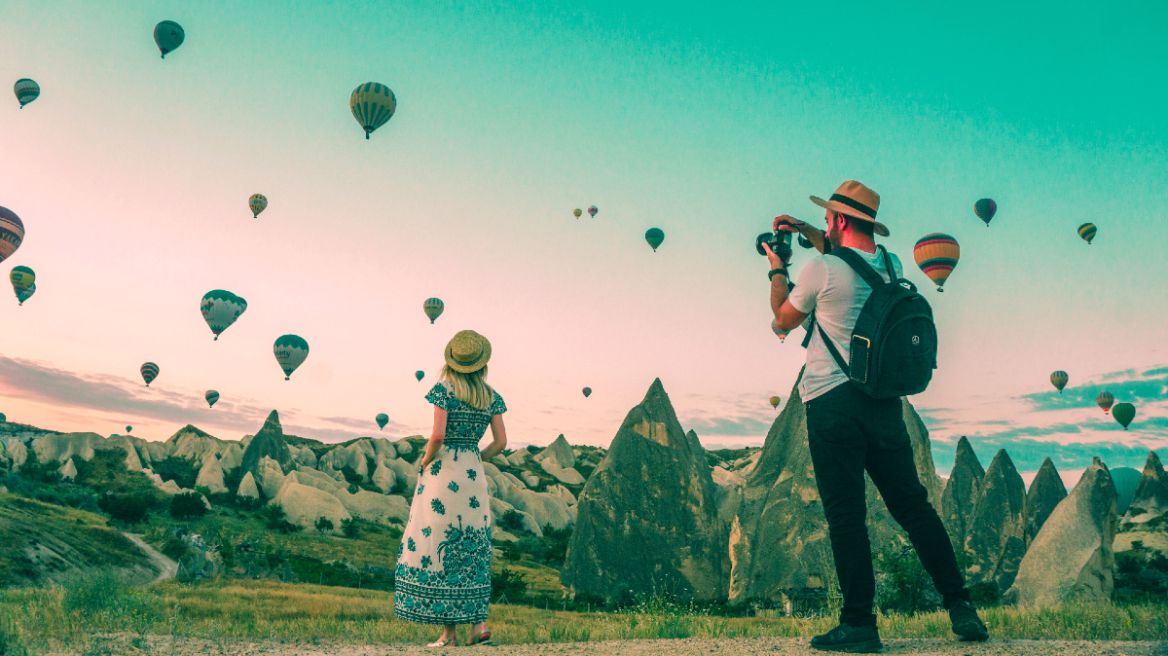Για ποιο πράγμα μιλούν συχνότερα οι ευτυχισμένοι άνθρωποι