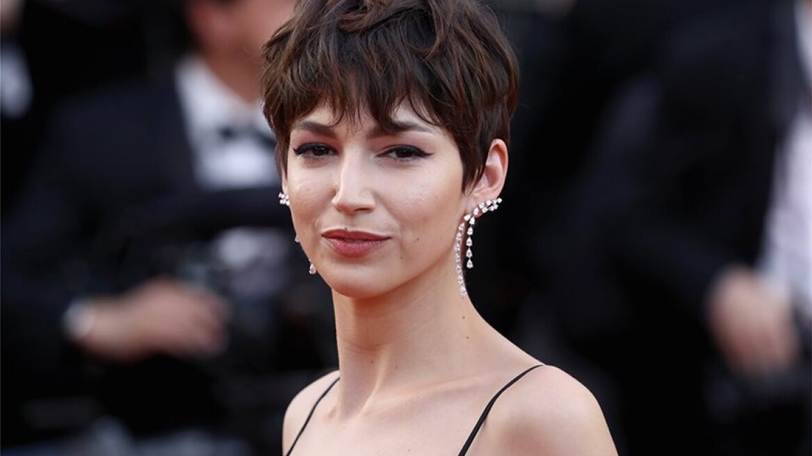 Η Ursula Corbero τρώει μεσημεριανό… γυμνή