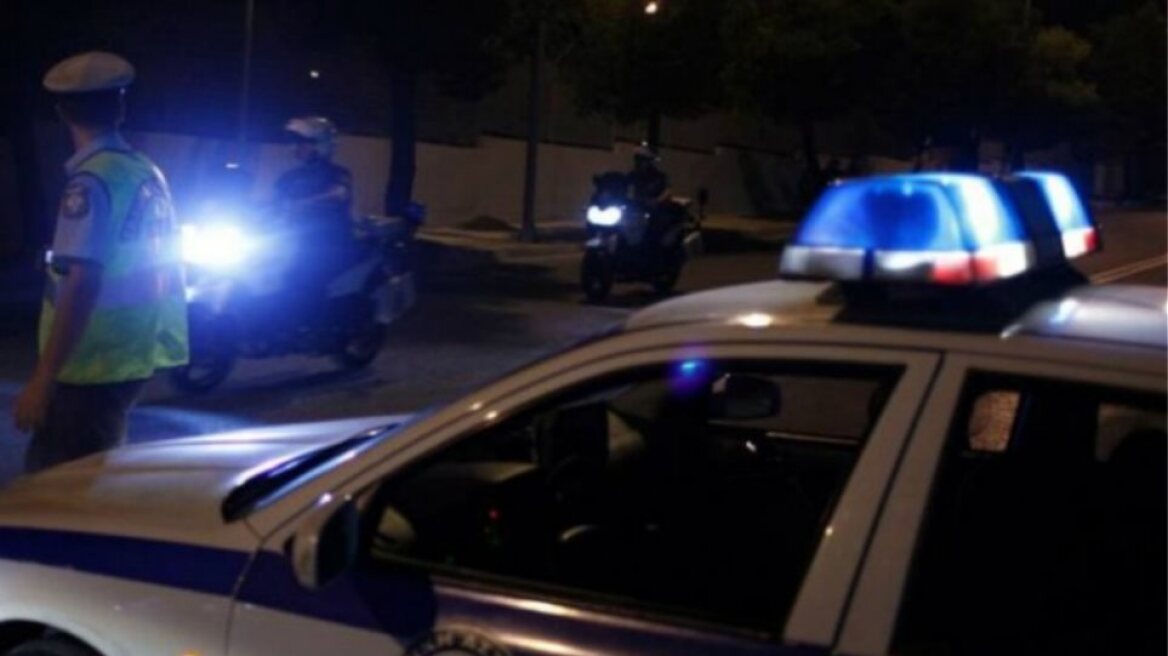 Χίος: Μετανάστες με ρόπαλο τα έκαναν... γης Μαδιάμ σε κατάστημα